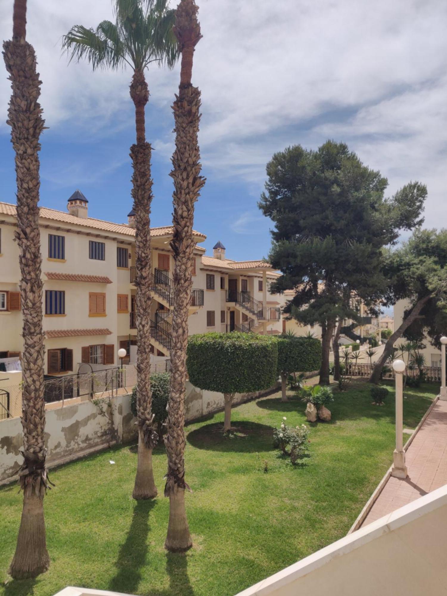 Apartamentos Soleados Cerca De La Playa La Mata Torrevieja Luaran gambar