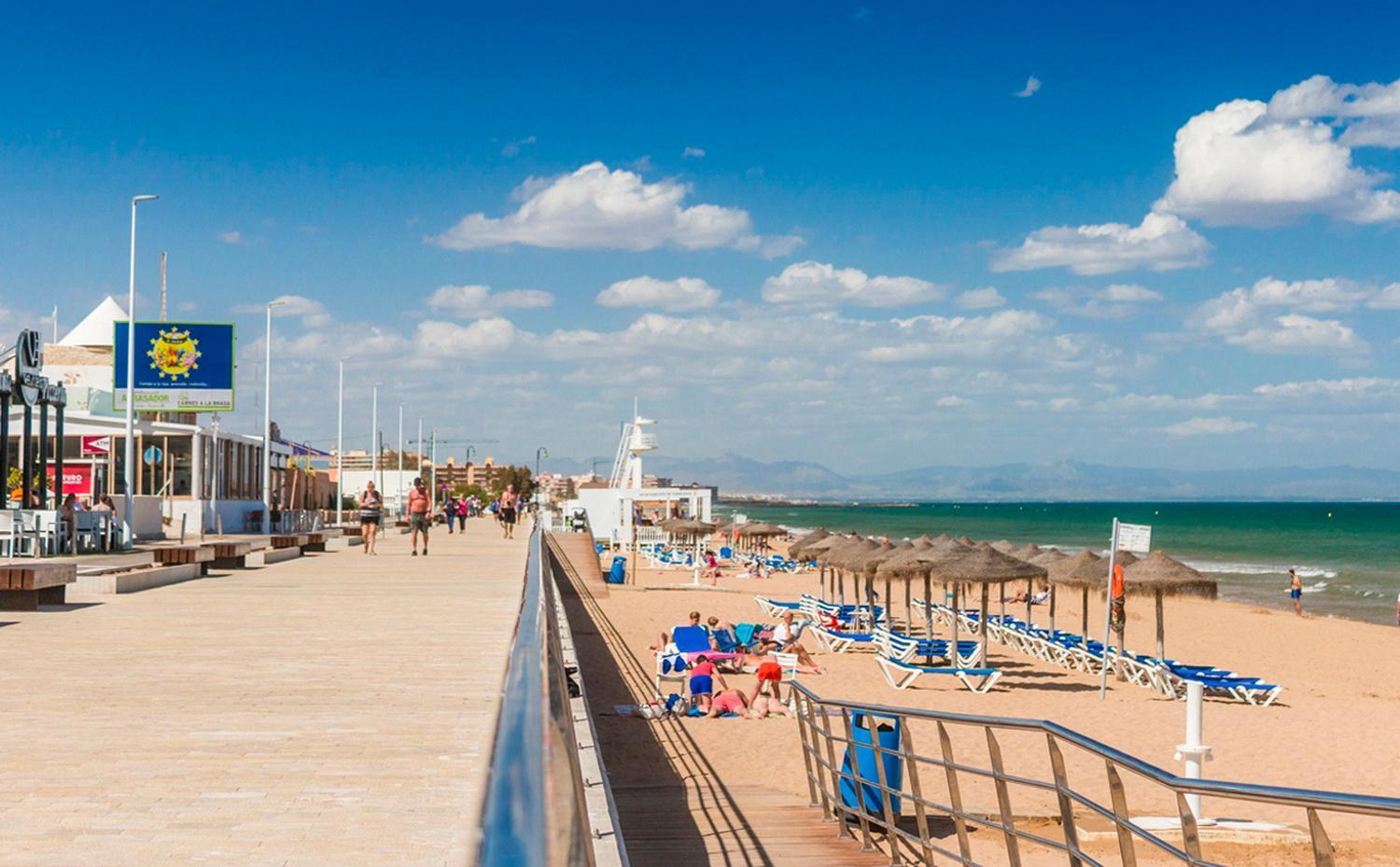 Apartamentos Soleados Cerca De La Playa La Mata Torrevieja Luaran gambar